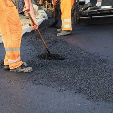 Best Recycled Asphalt Driveway Installation  in Germantown, WI